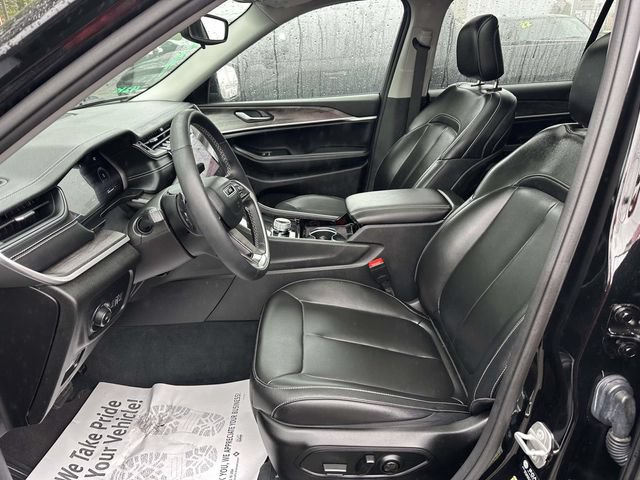 Certified 2023 Jeep Grand Cherokee L Limited AWD/4WD image 9