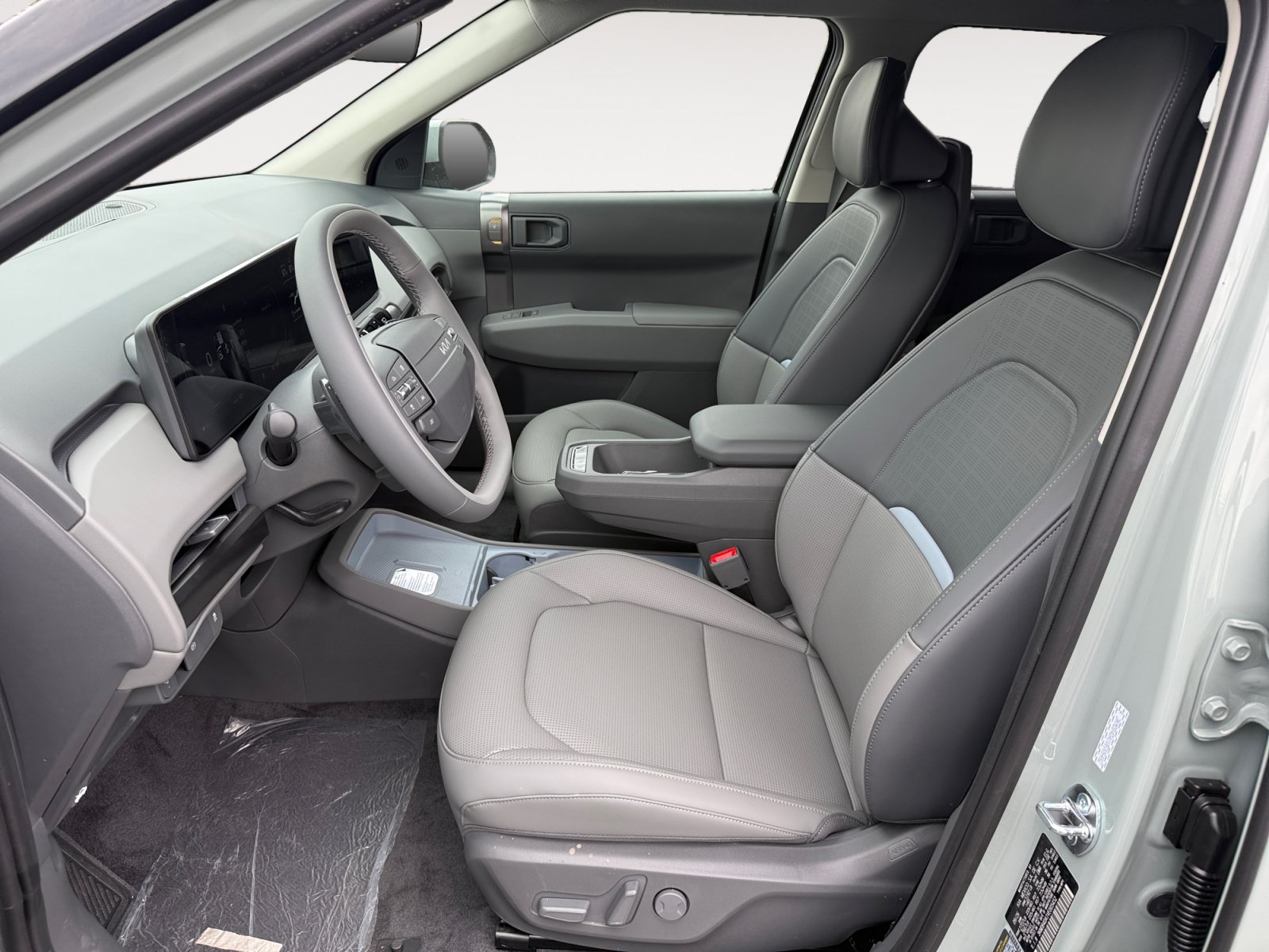 New 2027 Kia EV3 Wind FWD image 10