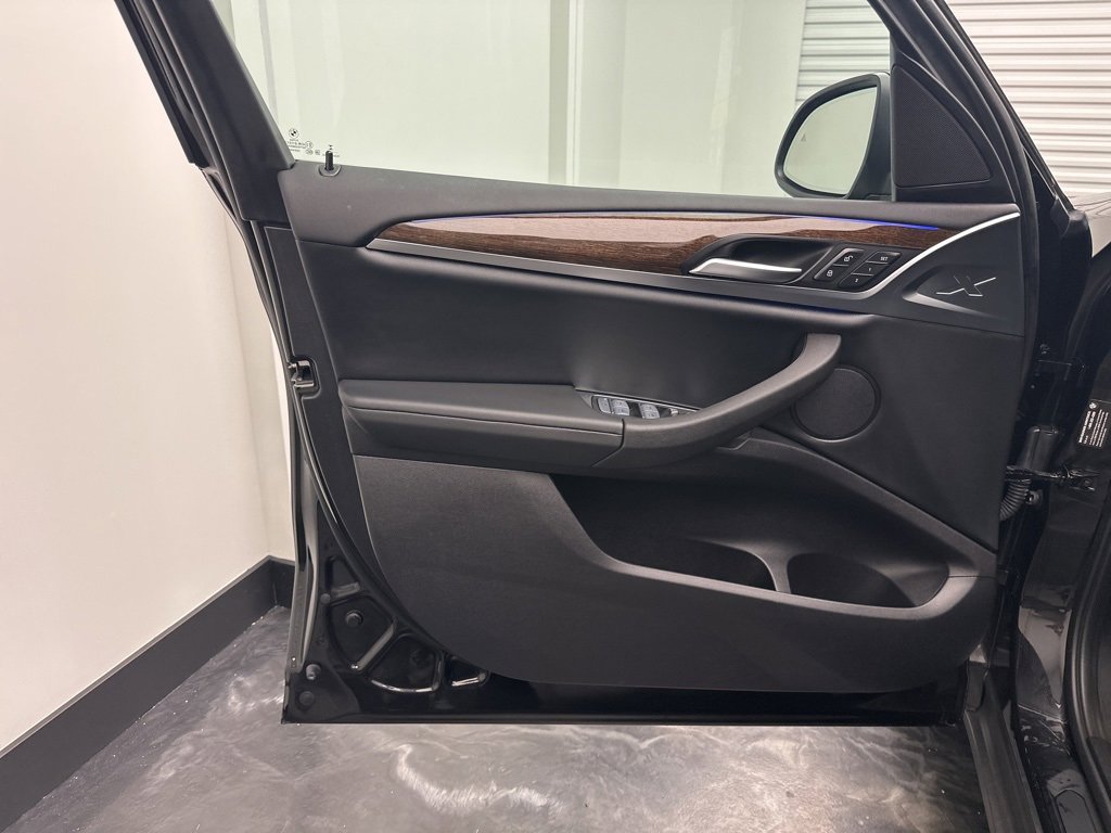 Used 2023 BMW X3 xDrive30i w/ Premium Package image 16