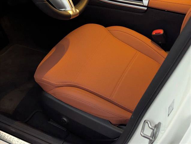 Used 2026 Mercedes-Benz C 300 Sedan image 4