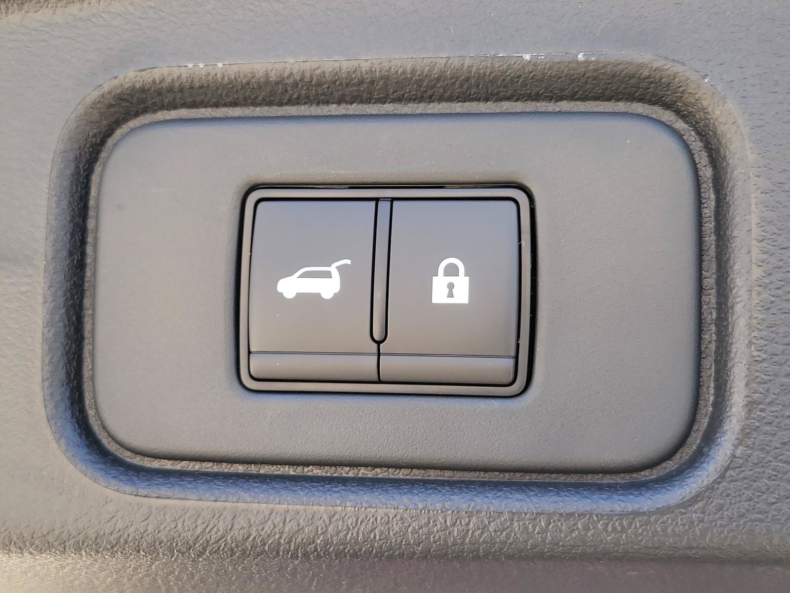 New 2026 Nissan Pathfinder SV FWD image 12