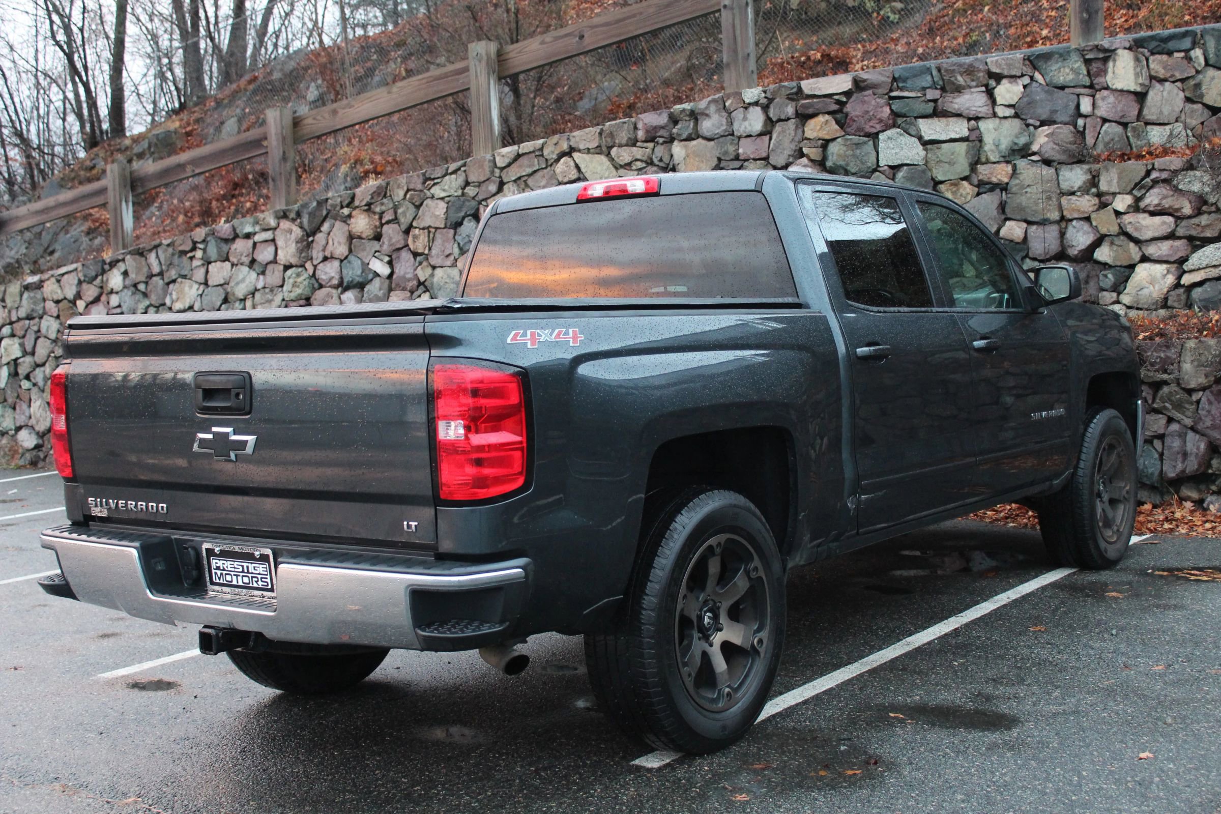 Used 2017 Chevrolet Silverado 1500 LT w/ All Star Edition image 9