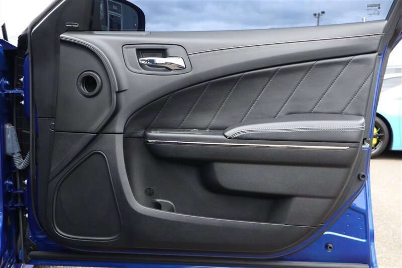 Used 2022 Dodge Charger SRT Hellcat RWD image 30