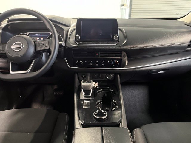 Used 2024 Nissan Rogue S AWD/4WD image 20