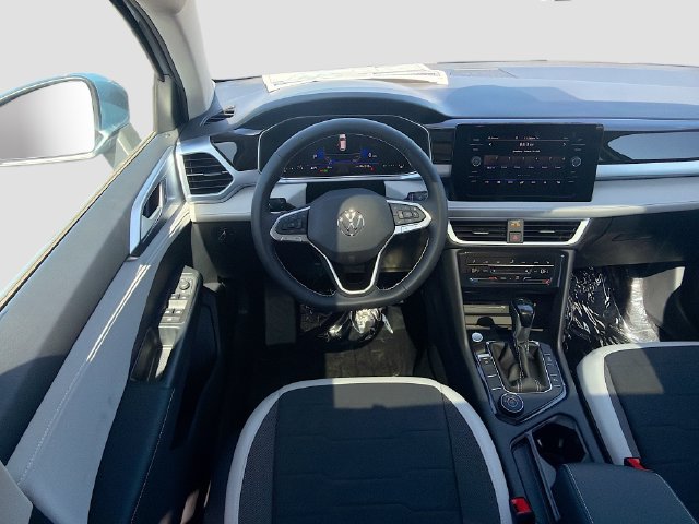 New 2026 Volkswagen Taos SE AWD/4WD image 22