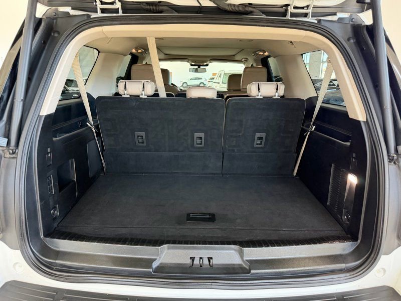 Used 2022 Ford Expedition Max Limited RWD image 24