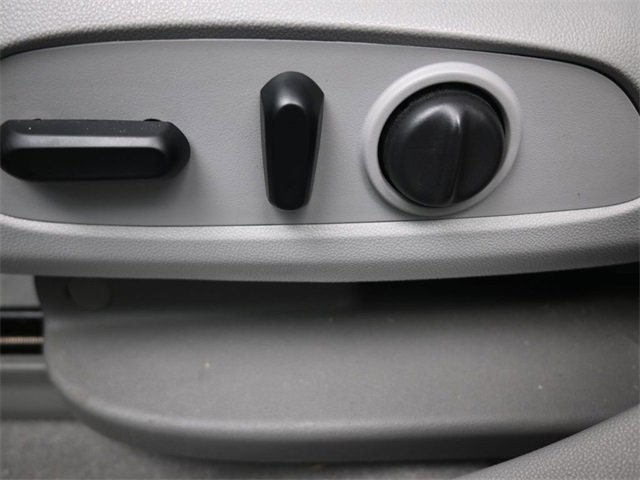 Used 2020 GMC Acadia SLE w/ Driver Convenience Package image 33