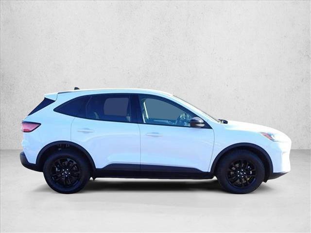 Used 2020 Ford Escape SE Sport image 5
