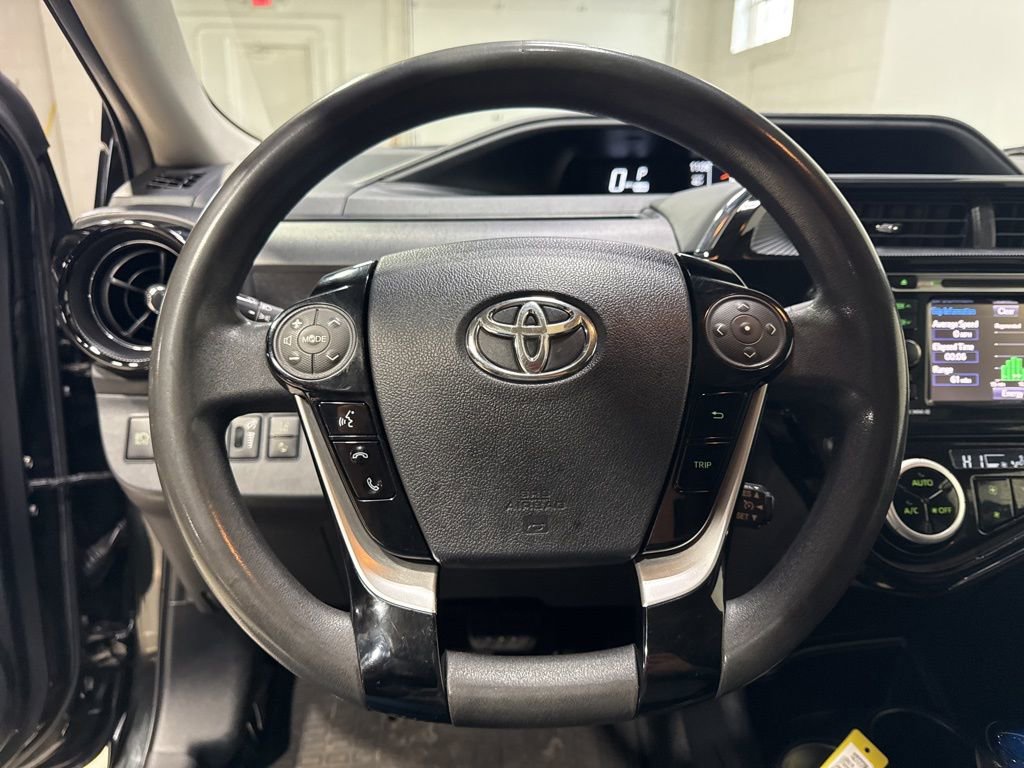 Used 2019 Toyota Prius C image 10