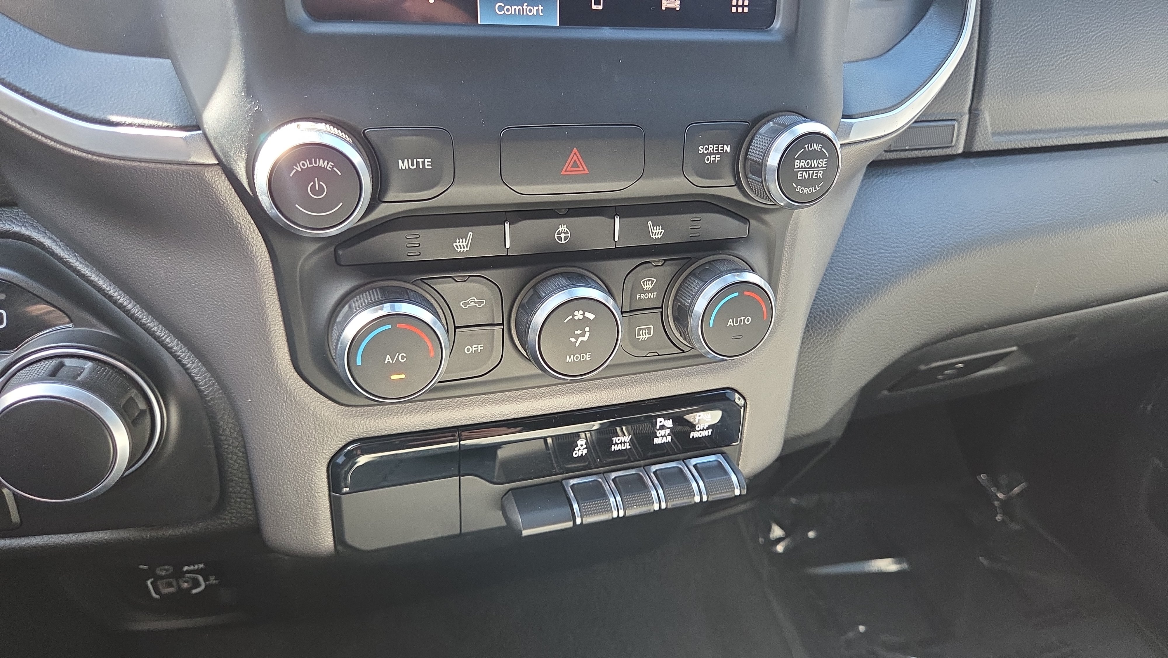 Used 2023 RAM 1500 Big Horn AWD/4WD image 33