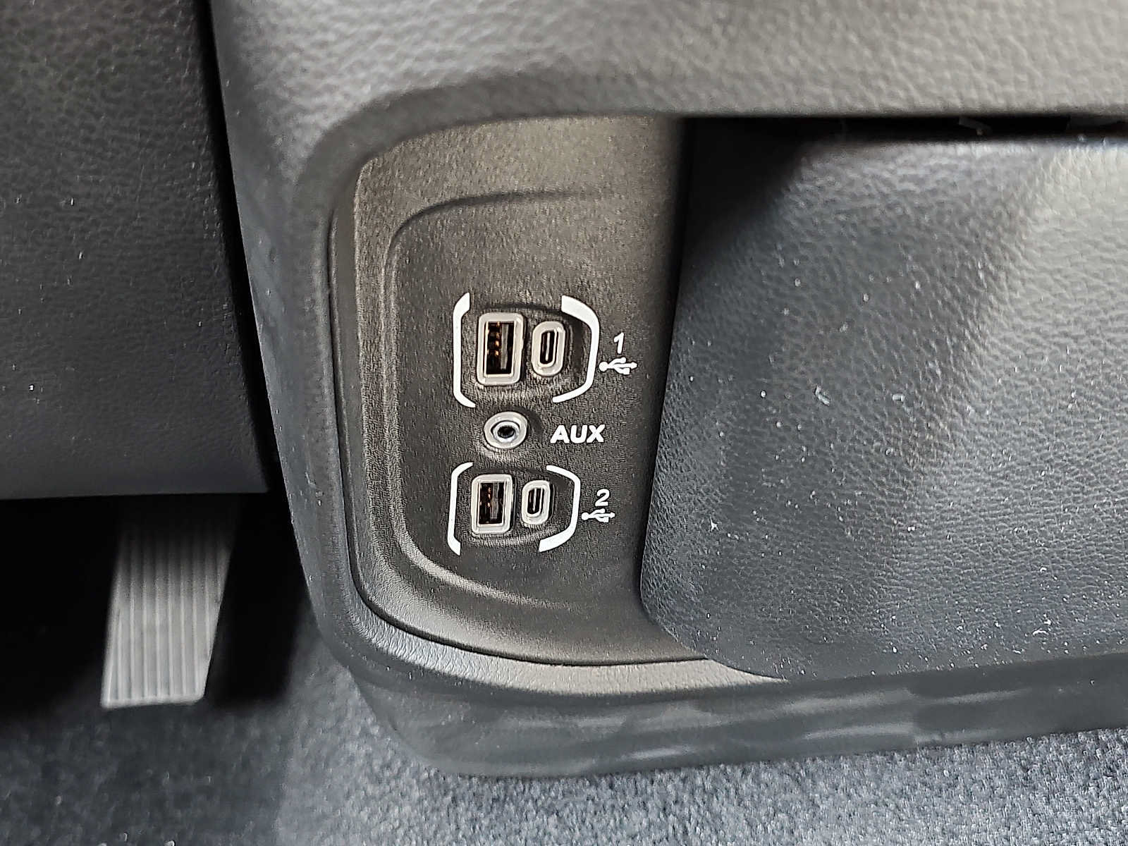New 2027 RAM 1500 Warlock AWD/4WD image 13