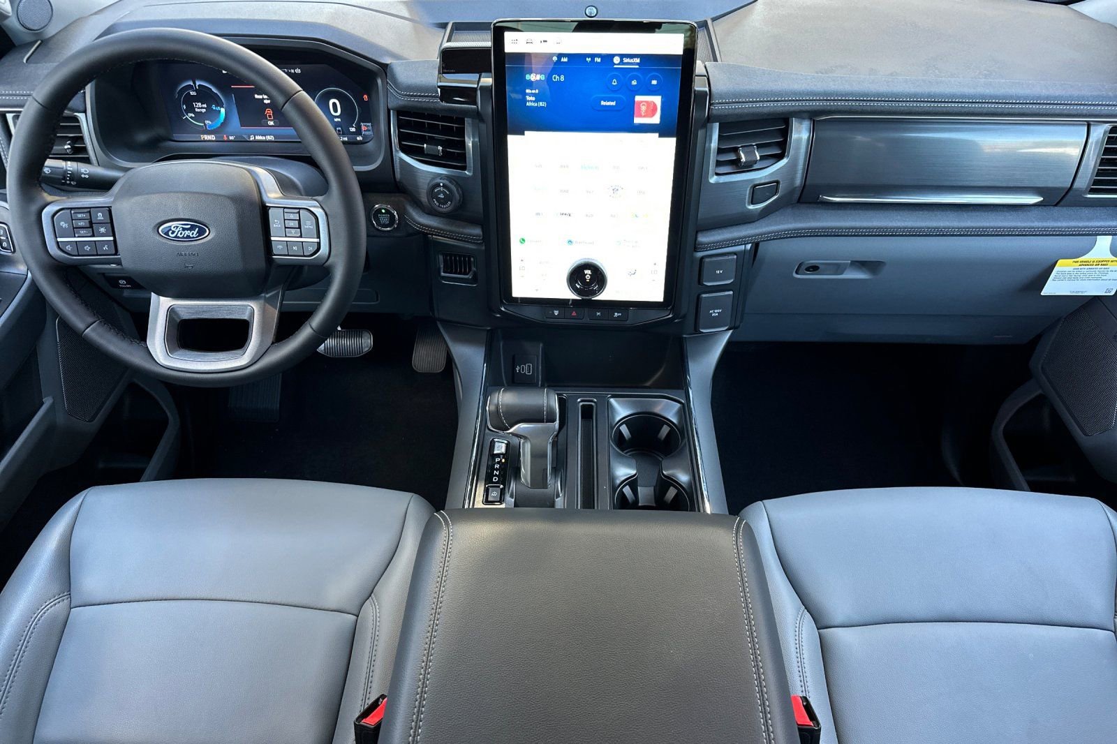 Used 2025 Ford F150 Lightning Flash image 5