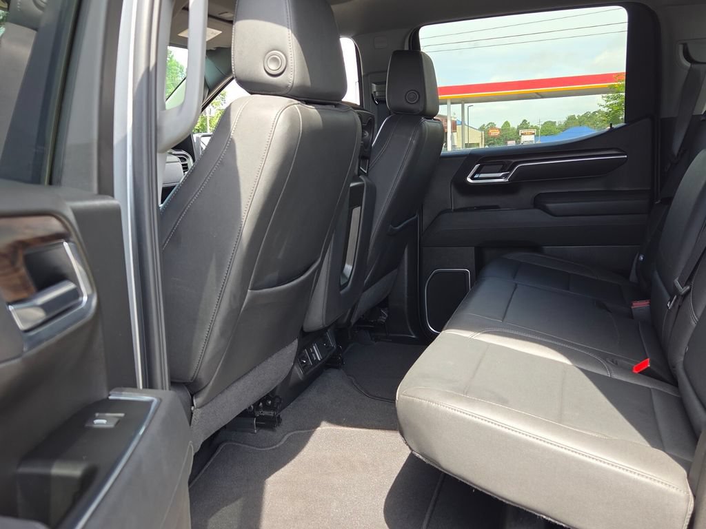 Certified 2026 GMC Sierra 1500 SLT AWD/4WD image 5