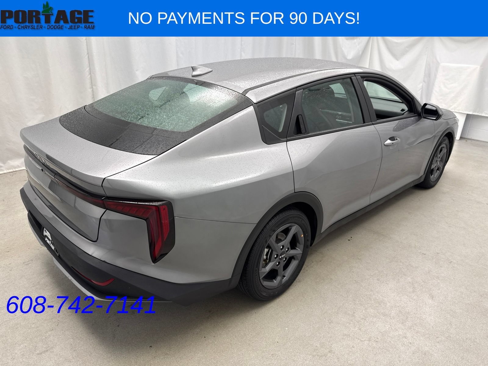 Used 2025 Kia K4 FWD image 2