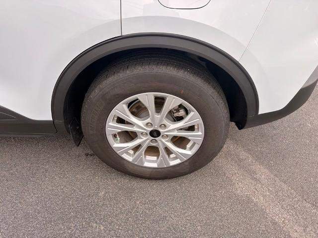 Certified 2025 Ford Escape Active w/ Cold Weather Package FWD image 30