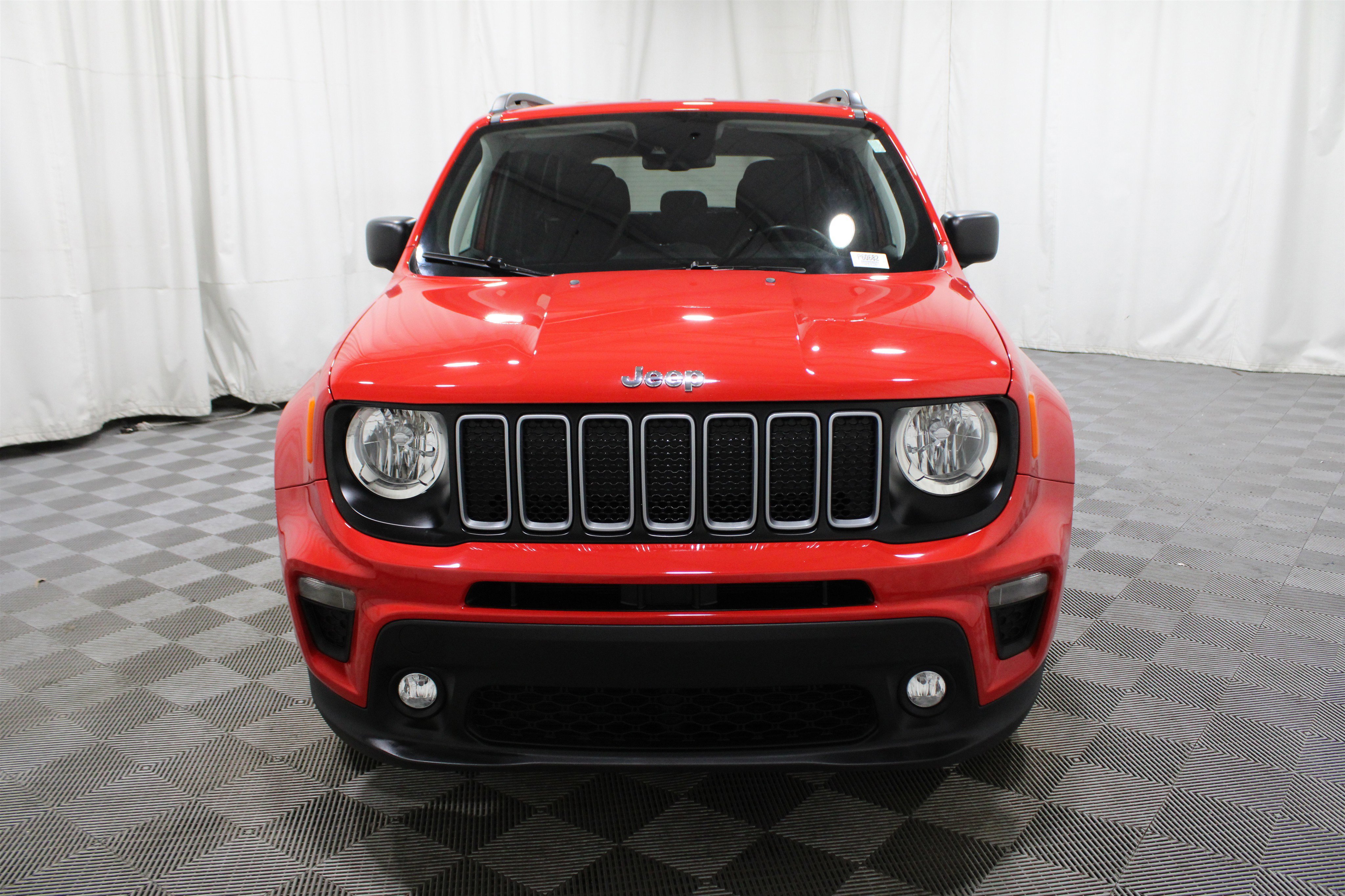 Used 2023 Jeep Renegade Latitude w/ Premium Group image 39