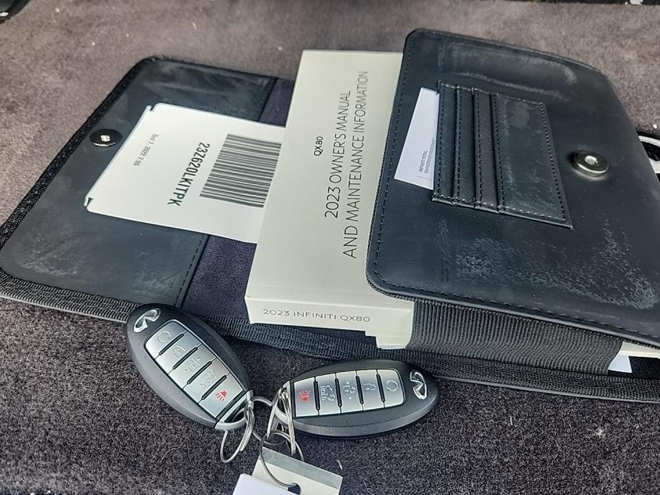 Certified 2023 INFINITI QX80 Premium Select w/ Cargo Package image 16