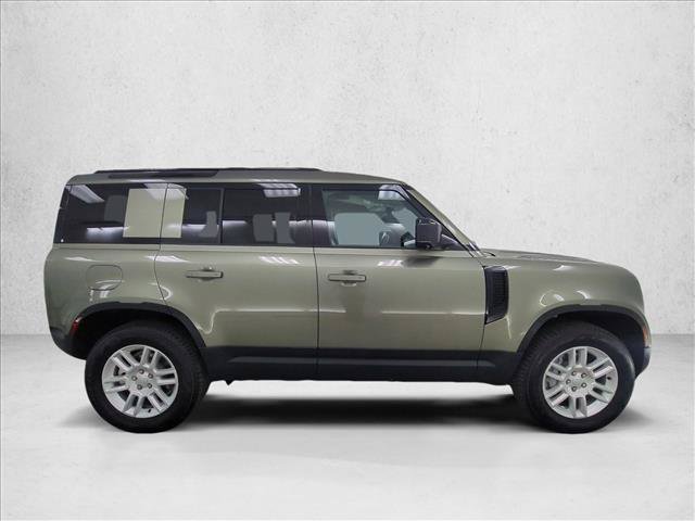 Certified 2025 Land Rover Defender 110 S AWD/4WD image 4