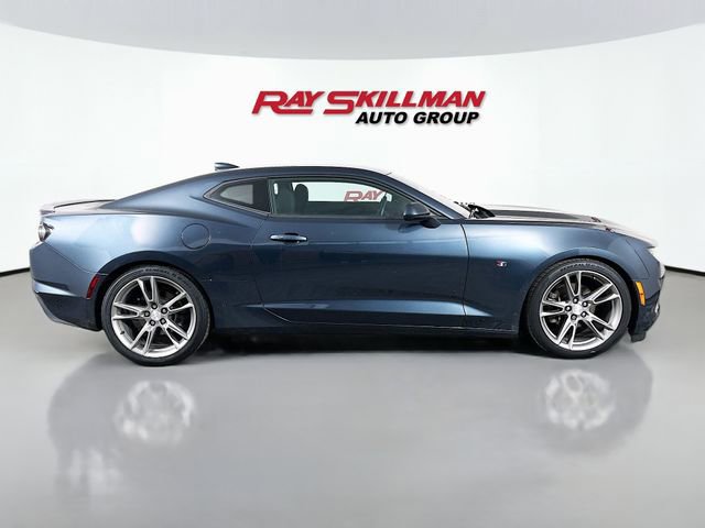 Used 2019 Chevrolet Camaro LT w/ RS Package image 8