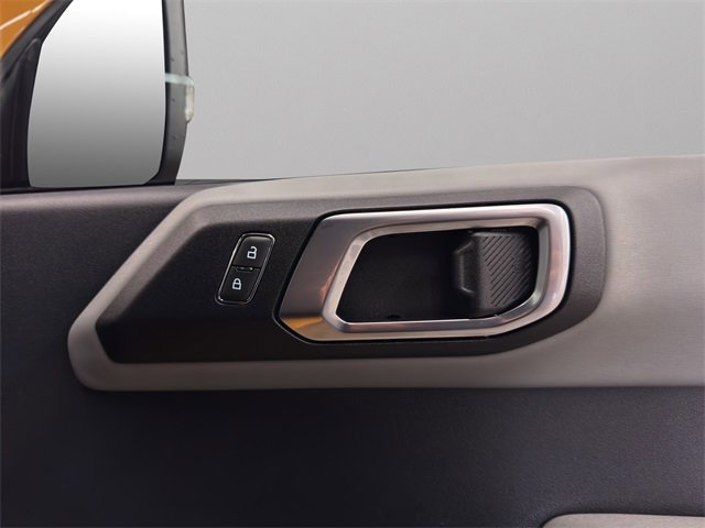 Used 2021 Ford Bronco Badlands image 17