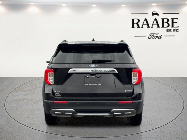 Used 2023 Ford Explorer XLT w/ Equipment Group 202A AWD/4WD image 6