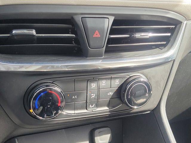 Used 2024 Buick Encore GX Preferred FWD image 26