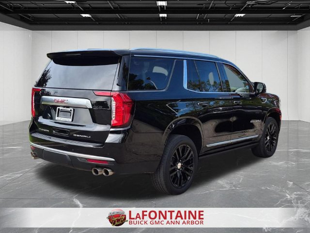 Used 2023 GMC Yukon Denali AWD/4WD image 8