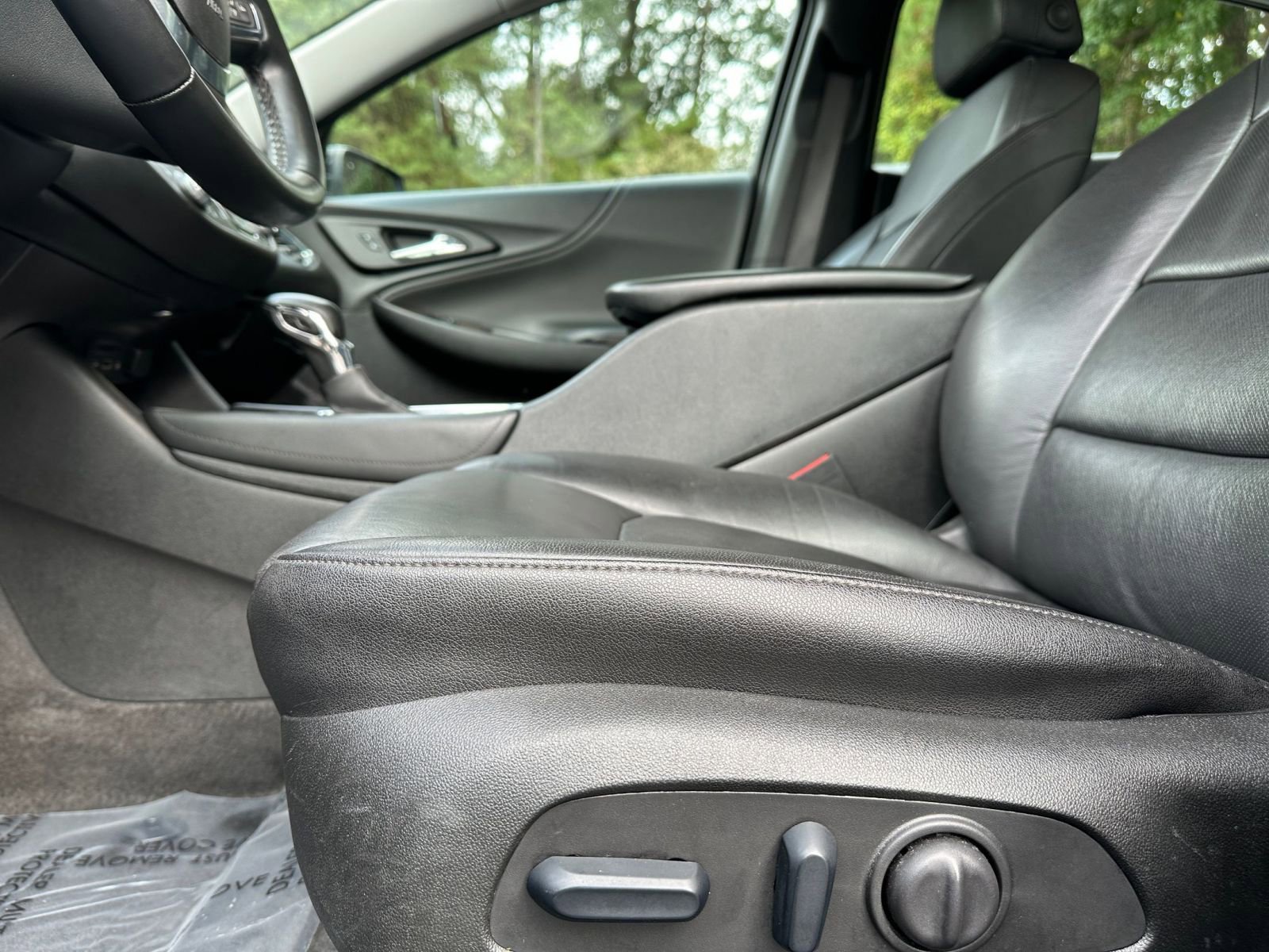 Used 2024 Chevrolet Malibu LT image 27