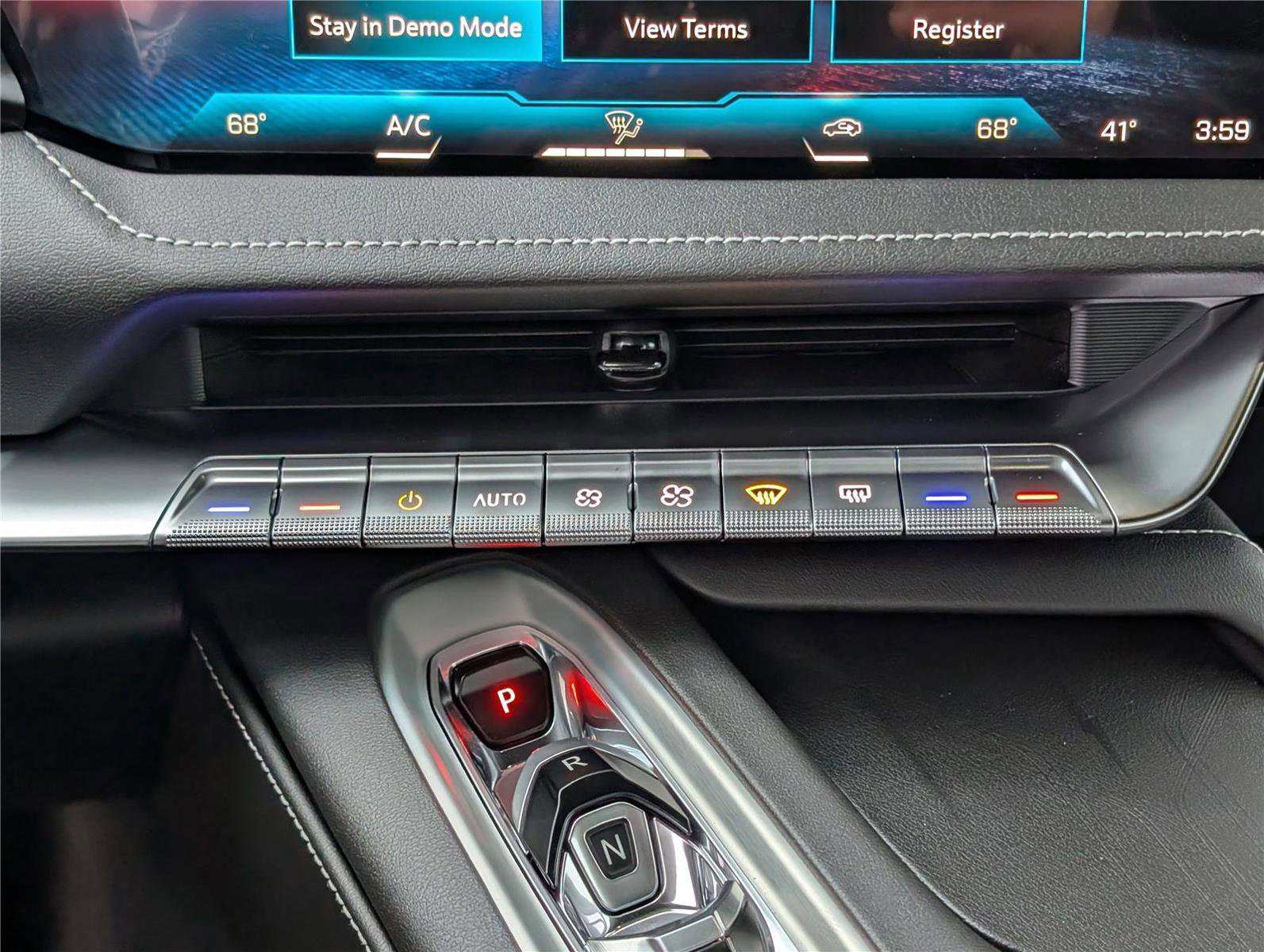 New 2026 Chevrolet Corvette Stingray Convertible w/ Z51 Performance Package image 22