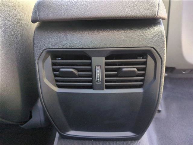 Certified 2025 BMW M440i Coupe w/ Parking Assistance Package image 18