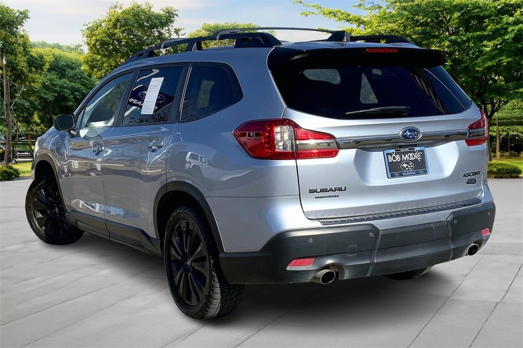 Used 2022 Subaru Ascent Onyx Edition image 4