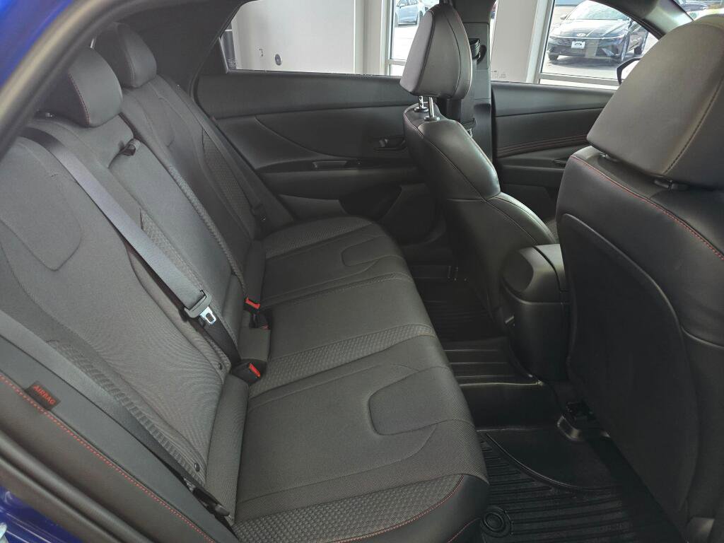 Used 2025 Hyundai Elantra N Line image 40