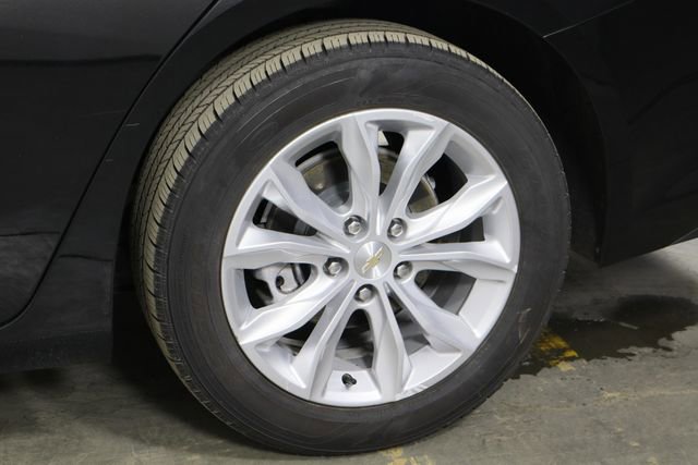 Used 2024 Chevrolet Malibu LT FWD image 36