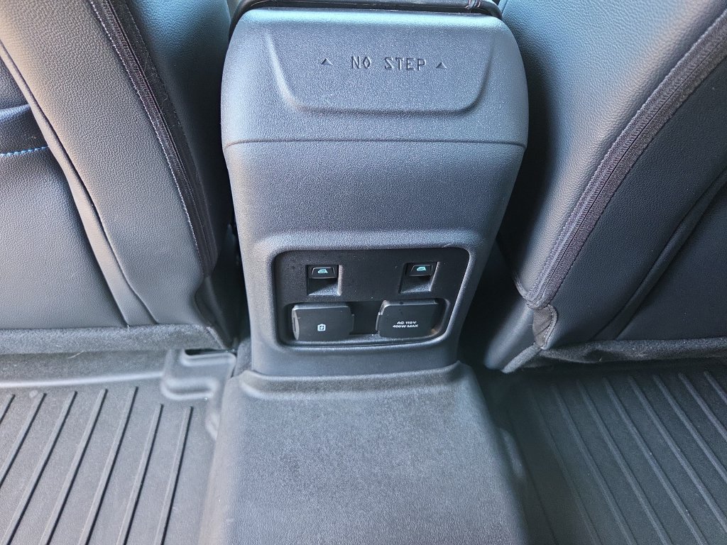 Certified 2024 Ford Bronco Outer Banks AWD/4WD image 32