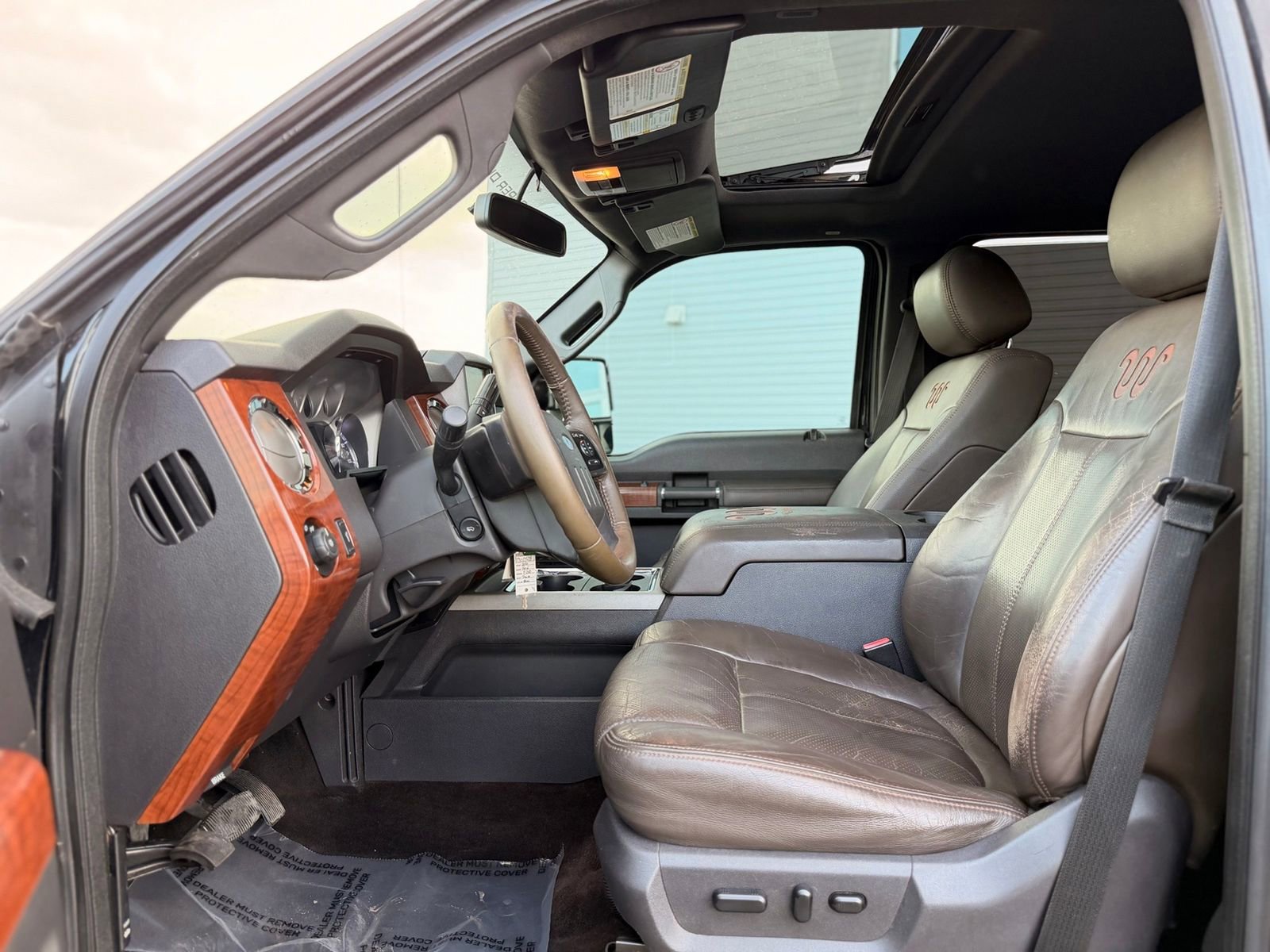 Used 2015 Ford F250 King Ranch w/ King Ranch w/Chrome Package image 27