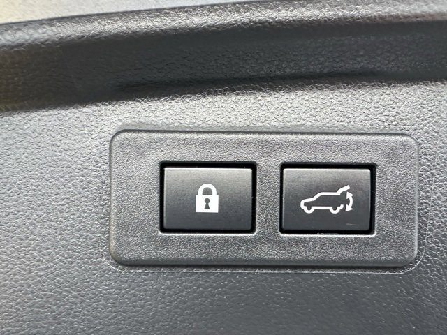 Used 2023 Subaru Outback Onyx Edition image 22