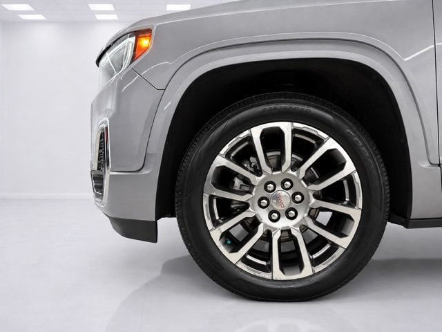 Used 2023 GMC Acadia Denali w/ Denali Technology Package AWD/4WD image 8