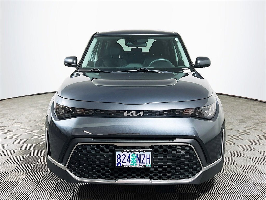 Used 2023 Kia Soul LX w/ LX Technology Package image 3