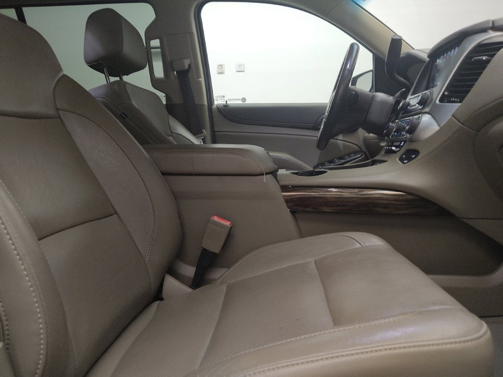 Used 2019 GMC Yukon XL SLT w/ Open Road Package RWD image 21