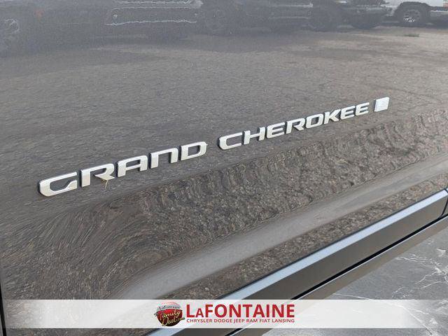 Certified 2024 Jeep Grand Cherokee Limited AWD/4WD image 10