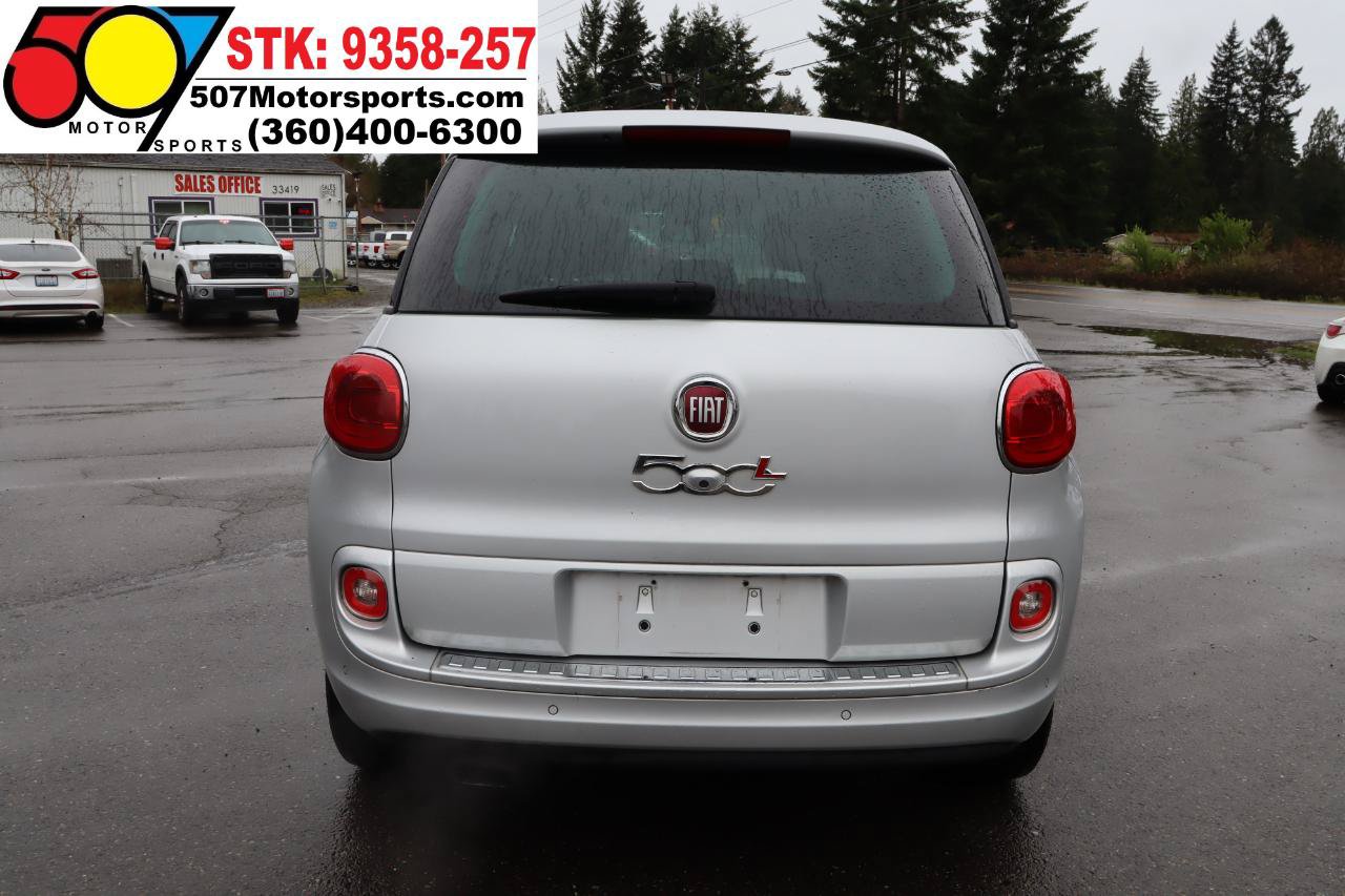 Used 2014 FIAT 500L Easy w/ Popular Equipment Group FWD image 9