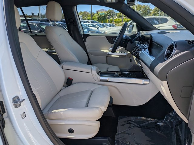 Used 2026 Mercedes-Benz GLB 250 image 21