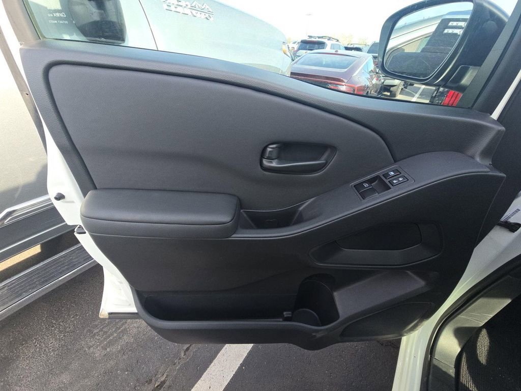 Certified 2024 Nissan Frontier S w/ Technology Package image 6