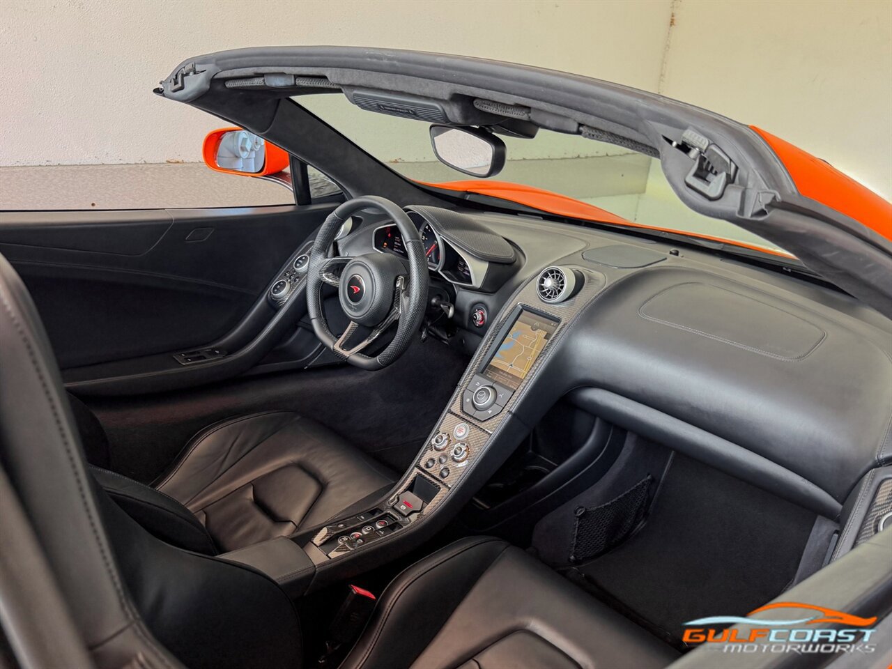 Used 2015 McLaren 650S Spider RWD image 28