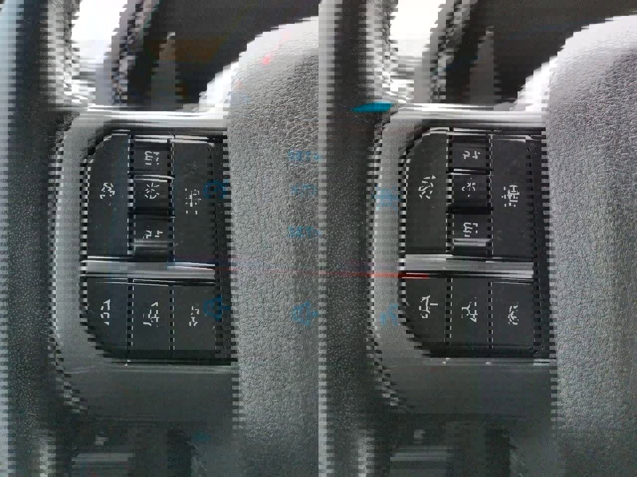 Used 2021 Ford F150 Lariat image 23