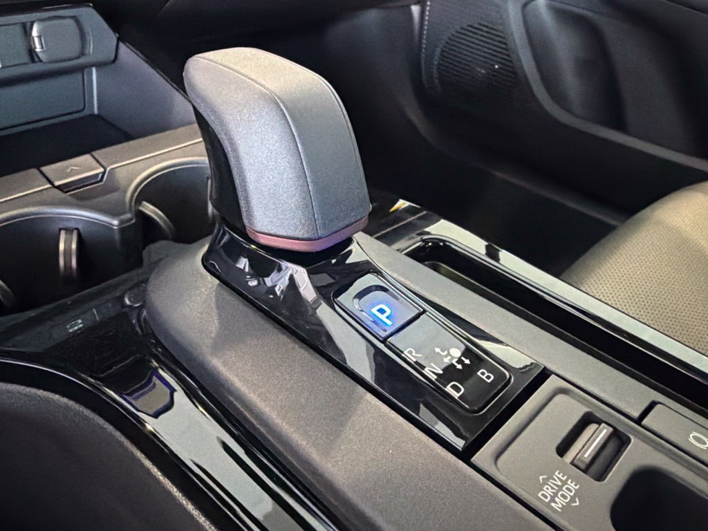 New 2027 Toyota Prius Plug-In Hybrid FWD image 27