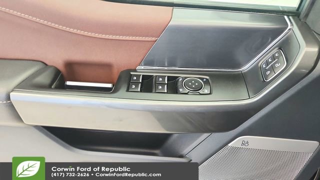 Used 2023 Ford F150 Lariat image 22