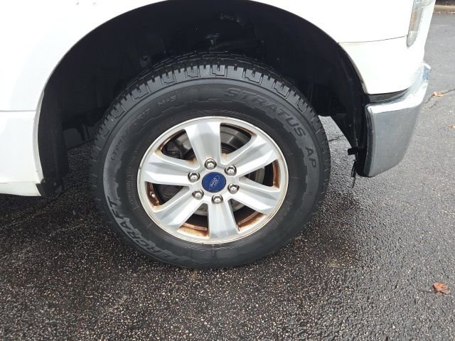 Used 2015 Ford F150 XLT w/ Equipment Group 301A Mid image 2