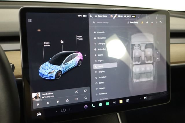 Used 2020 Tesla Model 3 Performance image 29