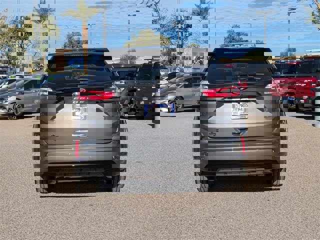 Used 2024 Ford Edge ST-Line image 5